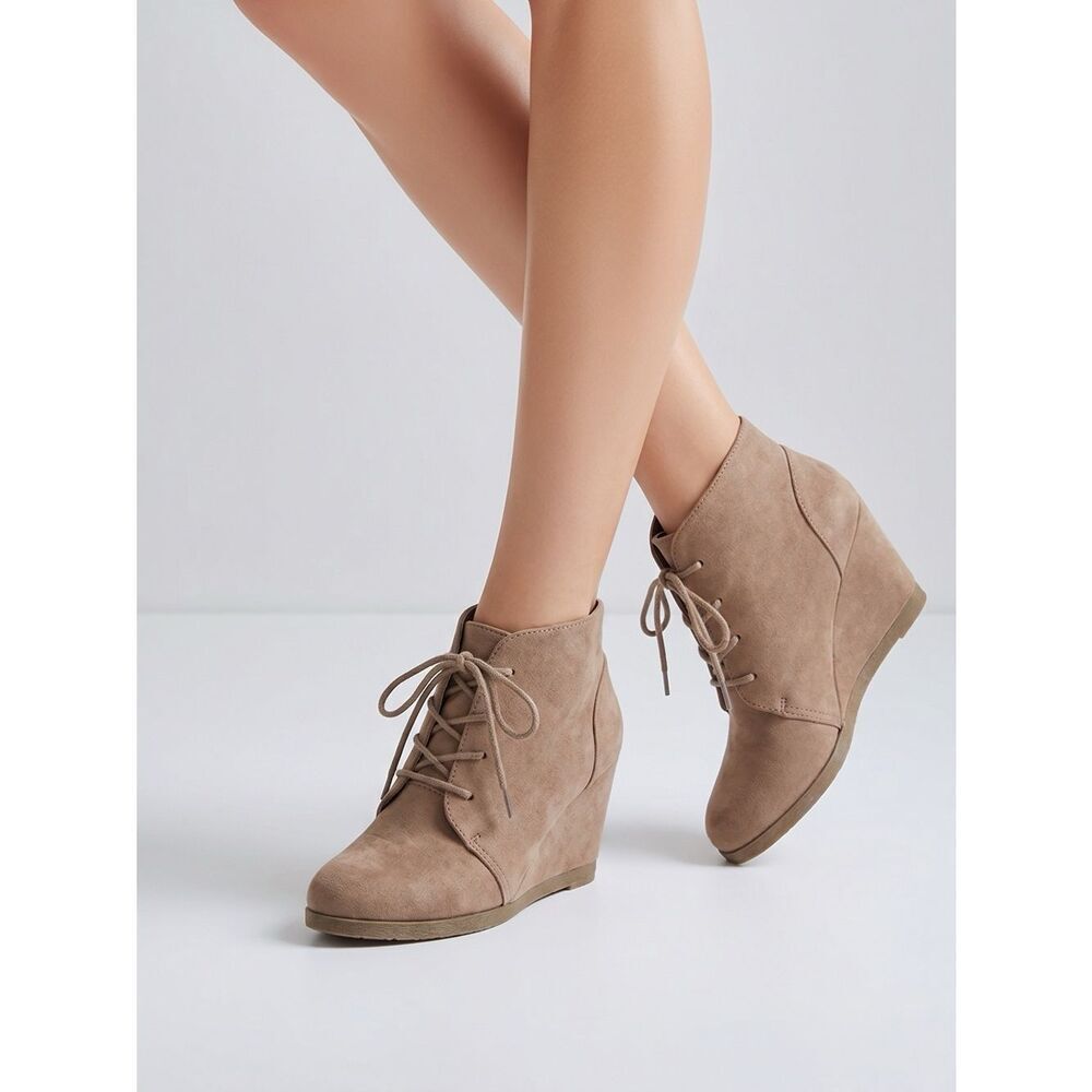Madden Girl Beige Suede Wedge Booties Size 6